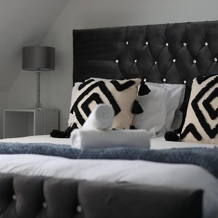 Two-Bedroom Apartment With Scenic Balcony View Shipley  Exteriér fotografie