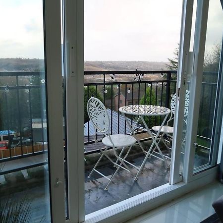 Two-Bedroom Apartment With Scenic Balcony View Shipley  Exteriér fotografie