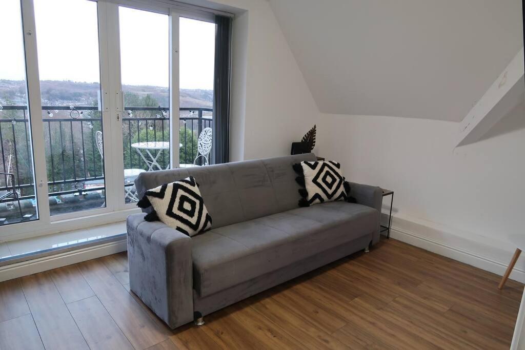 Two-Bedroom Apartment With Scenic Balcony View Shipley  Exteriér fotografie