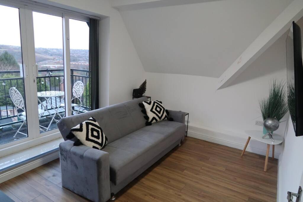 Two-Bedroom Apartment With Scenic Balcony View Shipley  Exteriér fotografie