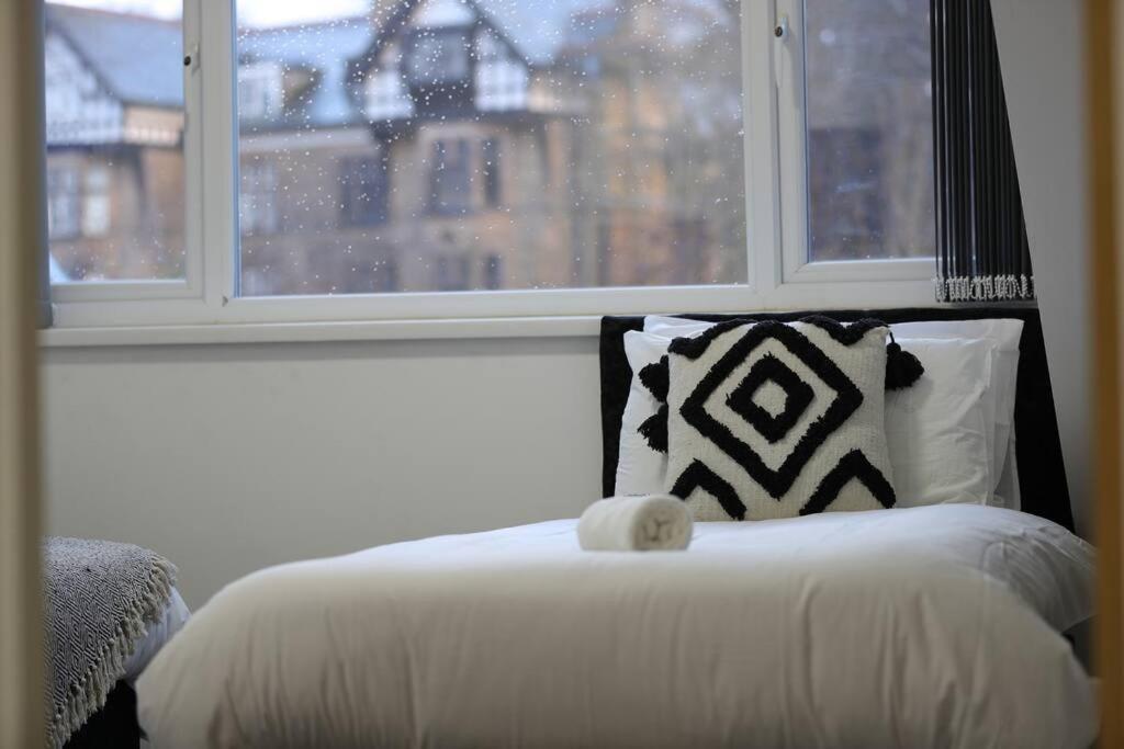 Two-Bedroom Apartment With Scenic Balcony View Shipley  Exteriér fotografie